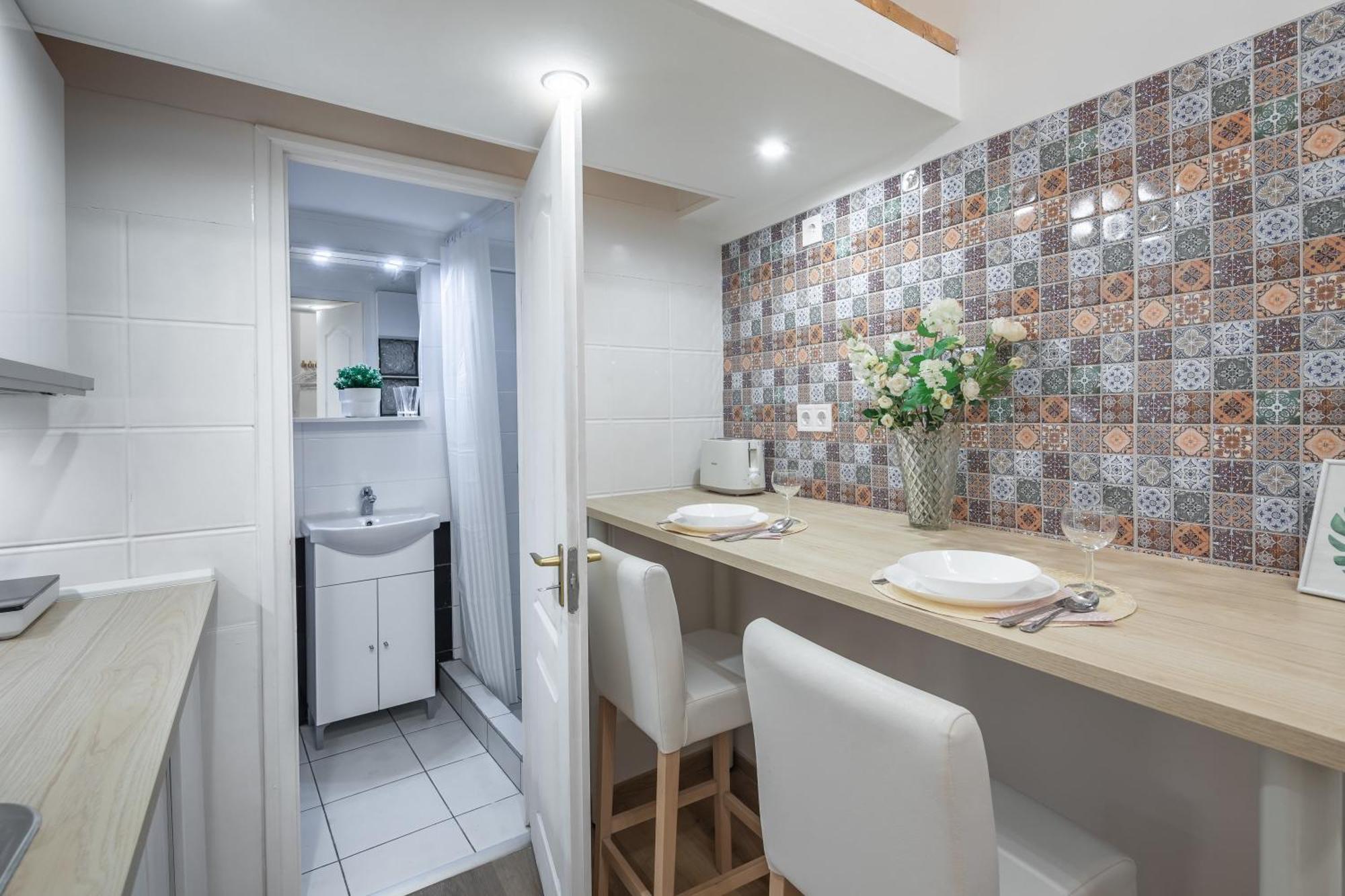 Excellent Location, Cozy Apartment Budapest Bagian luar foto